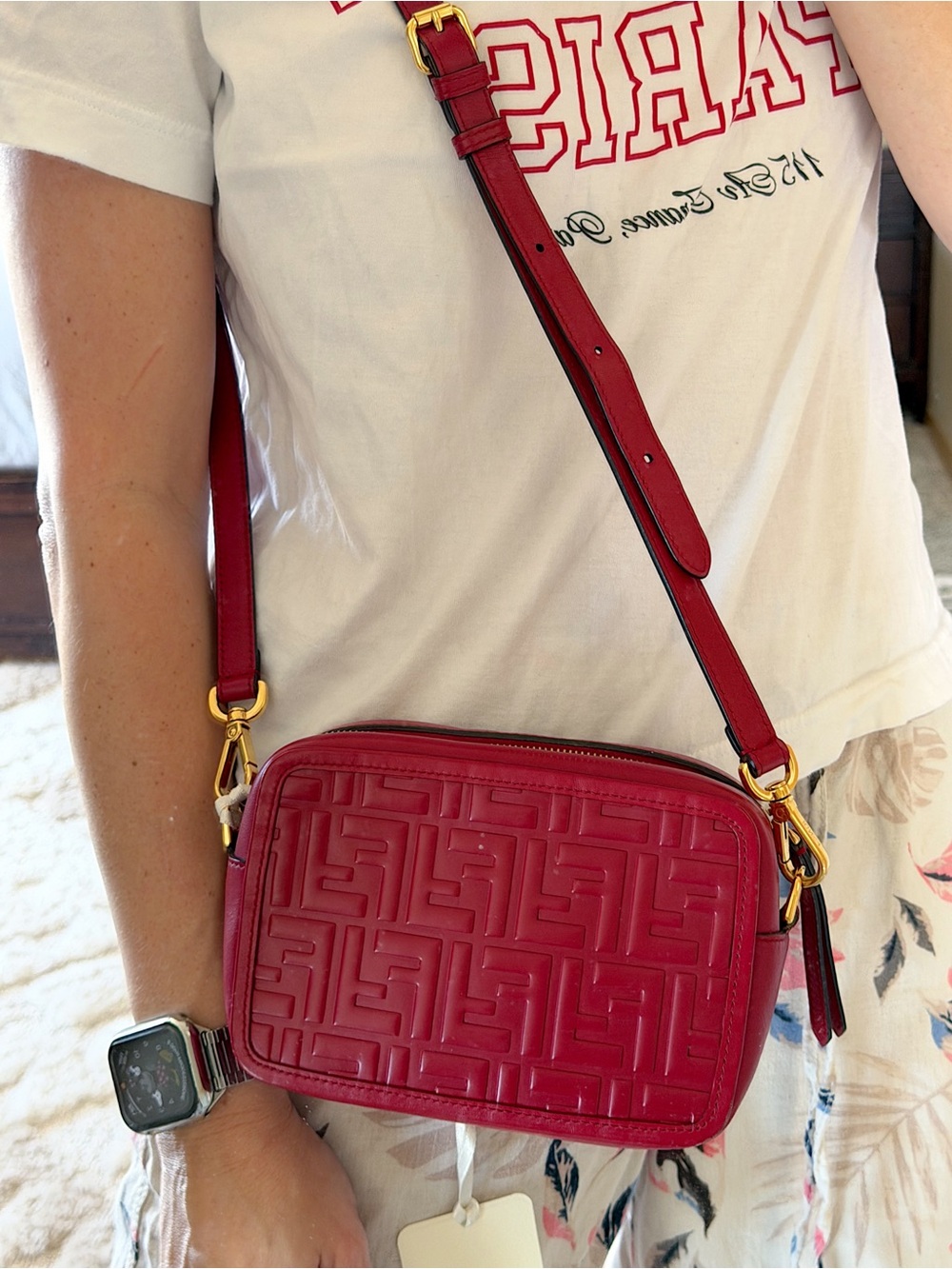 FENDI Vitello Century FF 1974 Embossed Mini Camera Bag Crossbody Fragola - Picture 2 of 11